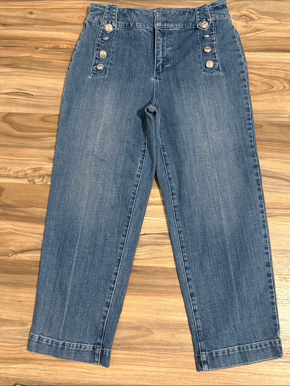 Talbots Sailor Jeans Womens 6 Medium Wash Wide Leg Crop Button Detail Minimalist
